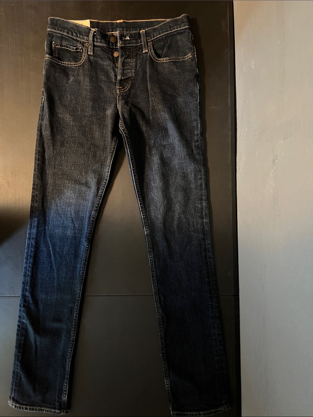 Hollister Men's Skinny Jeans in Dark Blue Denim